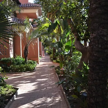 Beautiful Duplex Penthouse Near Puerto Banus Апартаменты Марбелья