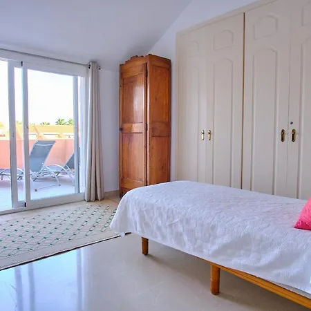 Апартаменты Beautiful Duplex Penthouse Near Puerto Banus