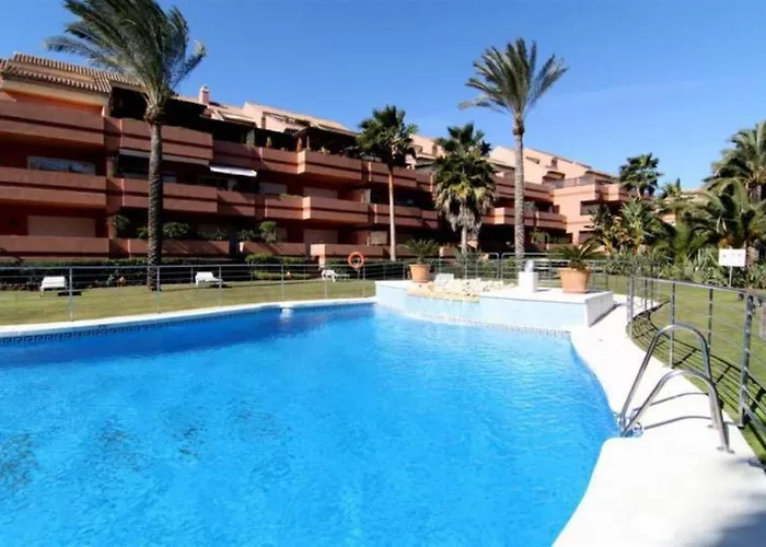 Beautiful Duplex Penthouse Near Puerto Banus *