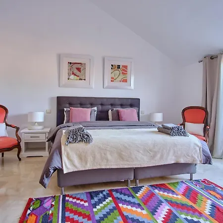 アパート Beautiful Duplex Penthouse Near Puerto Banus