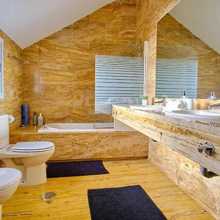 アパート Beautiful Duplex Penthouse Near Puerto Banus